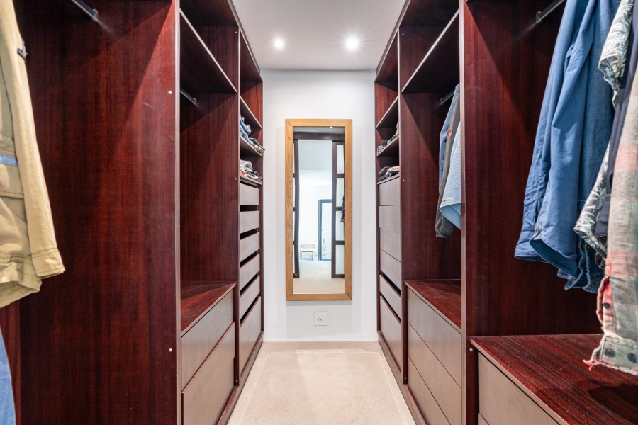 To Let 3 Bedroom Property for Rent in Tamboerskloof Western Cape